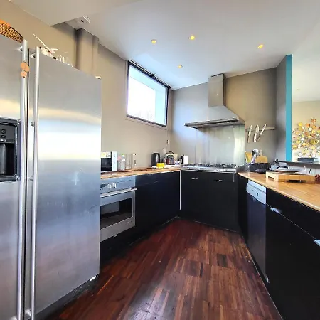 Apartment 360 : Superbe Maison, Rooftop, Vue Tour Eiffel, T2